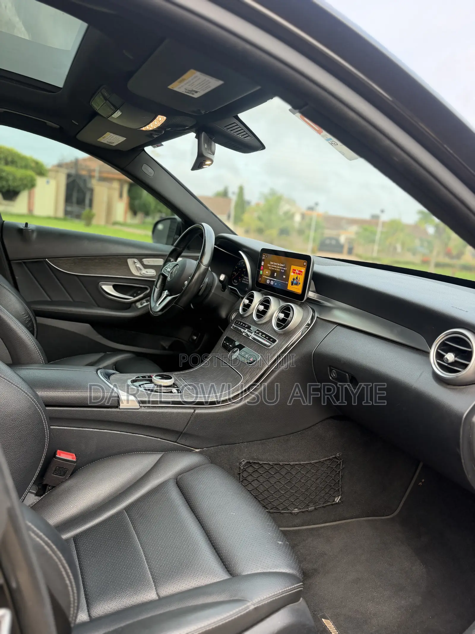 Mercedes-Benz C300 2020 Black