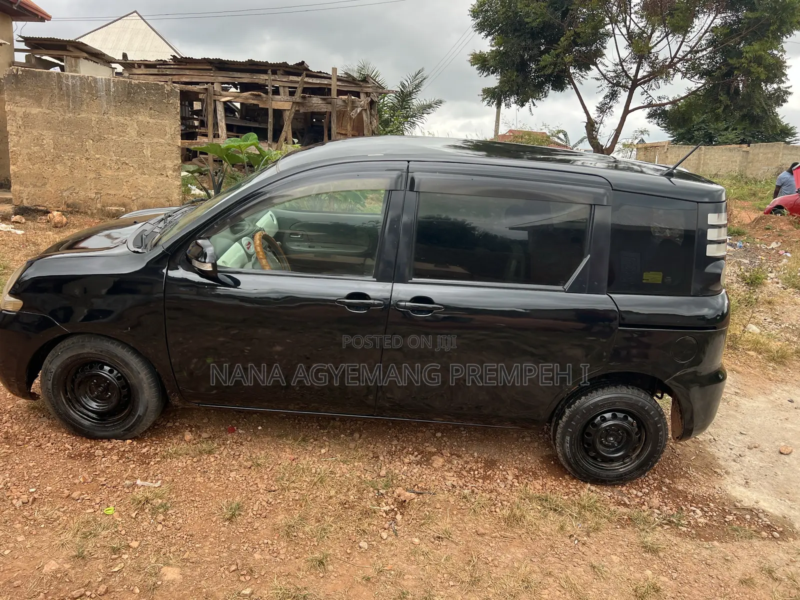 Toyota Sienta 1.5 FWD 2007 Black