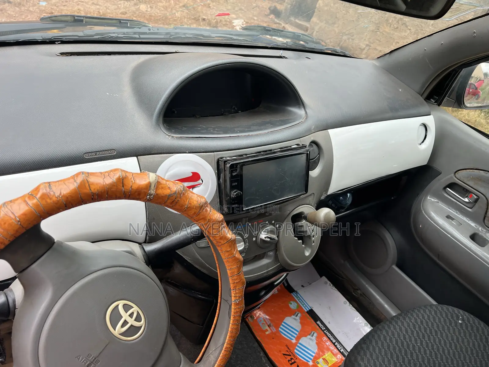 Toyota Sienta 1.5 FWD 2007 Black