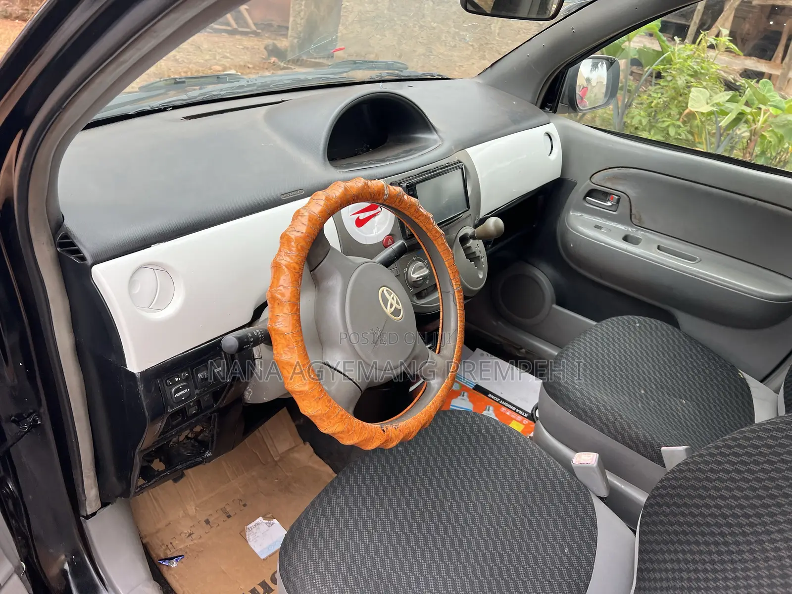 Toyota Sienta 1.5 FWD 2007 Black
