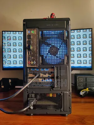 Desktop Computer 16GB Intel Xeon SSD 256GB