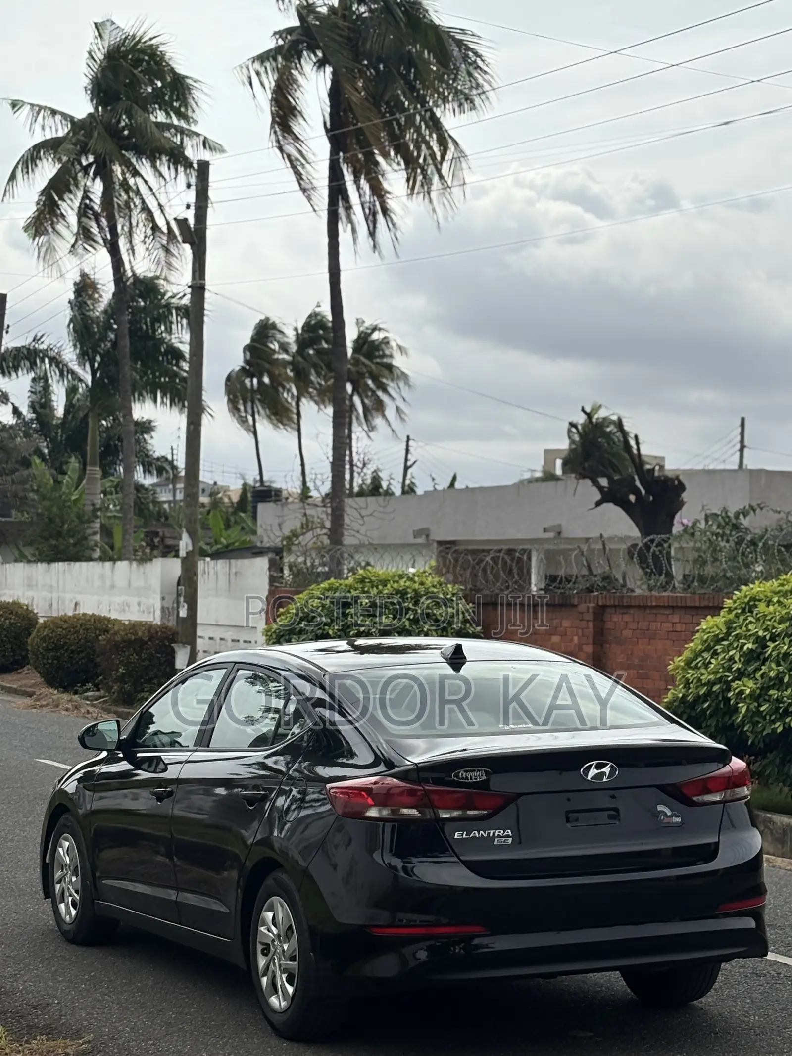 Hyundai Elantra 2018 Black
