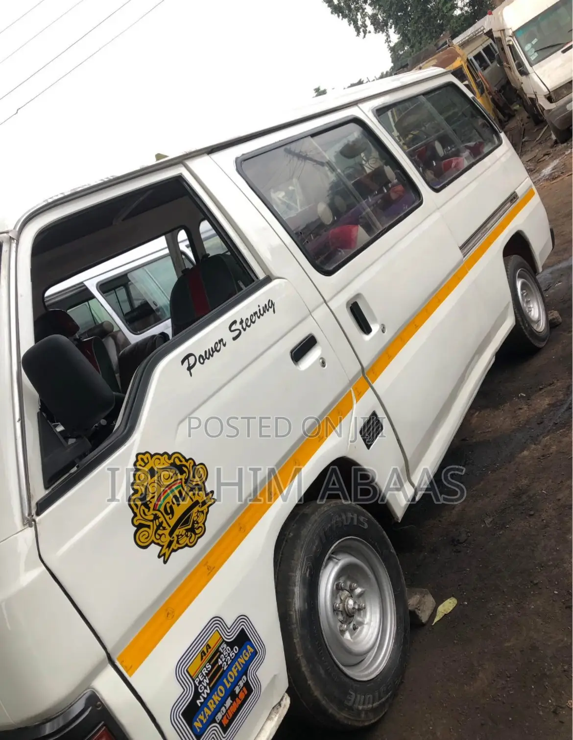Nissan Caravan (Urvan) 2010 White