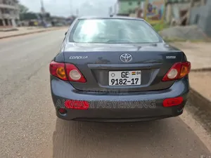 Toyota Corolla 2009 Gray