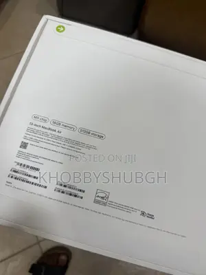 New Laptop Apple MacBook Air 2026 M5 16GB Apple M5 SSD 512GB