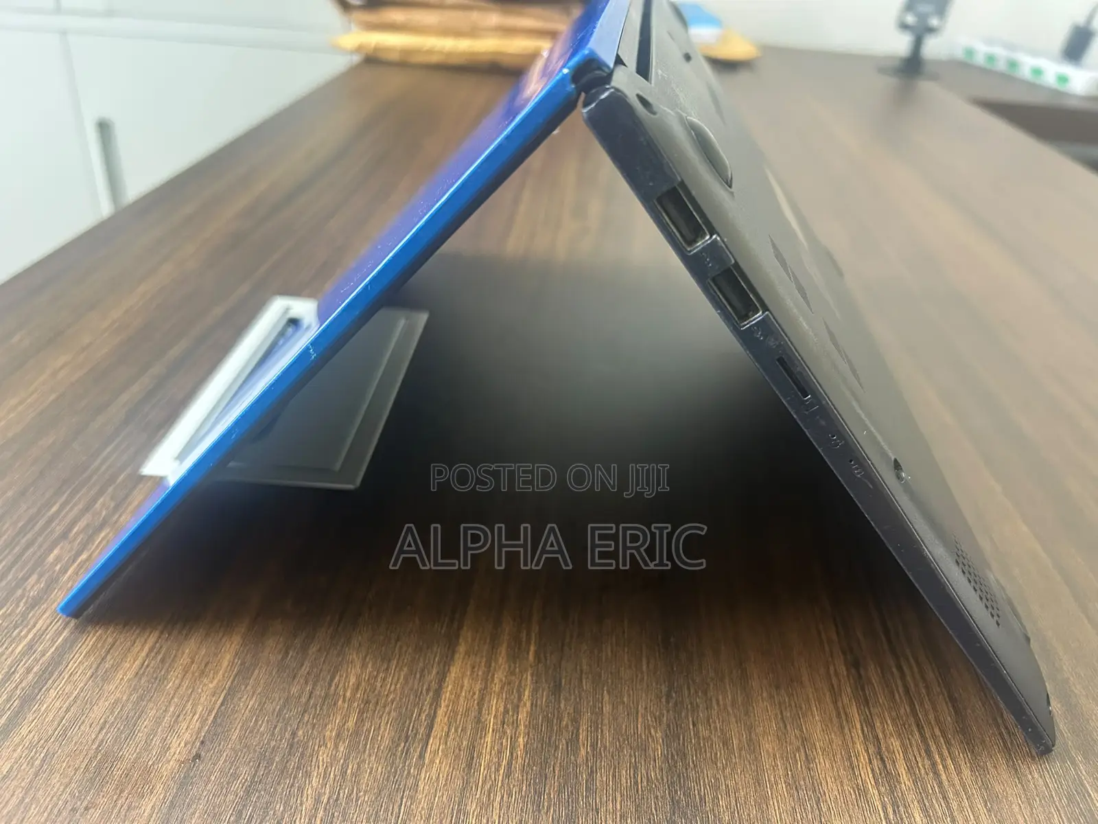 Laptop Asus VivoBook X540SA 4GB Intel Core i5 SSD 256GB