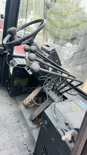 Hyster 9 Ton Heavy Duty Forklift for Sale