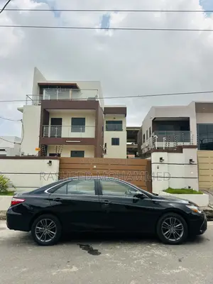 Toyota Camry SE 4dr Sedan (2.5L 4cyl 6A) 2017 Black
