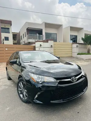 Toyota Camry SE 4dr Sedan (2.5L 4cyl 6A) 2017 Black