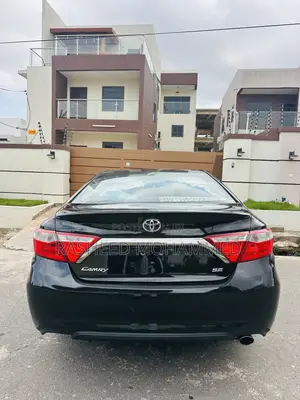 Toyota Camry SE 4dr Sedan (2.5L 4cyl 6A) 2017 Black