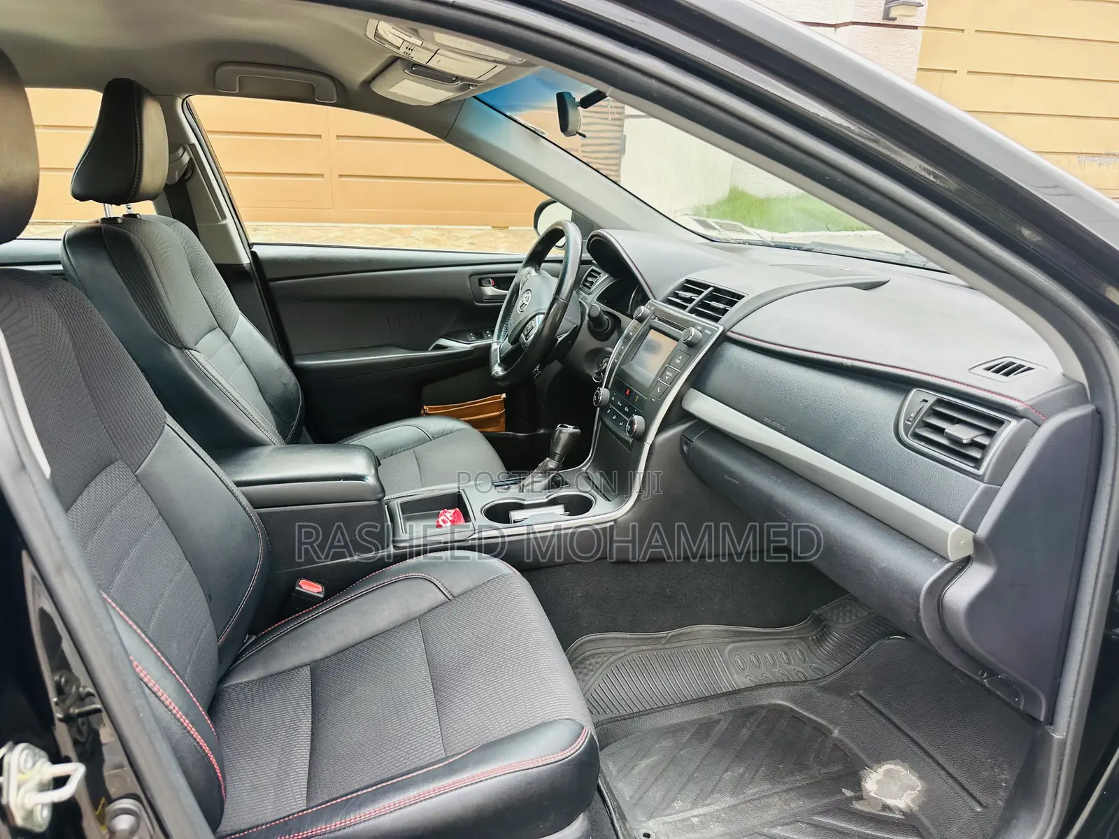 Toyota Camry SE 4dr Sedan (2.5L 4cyl 6A) 2017 Black