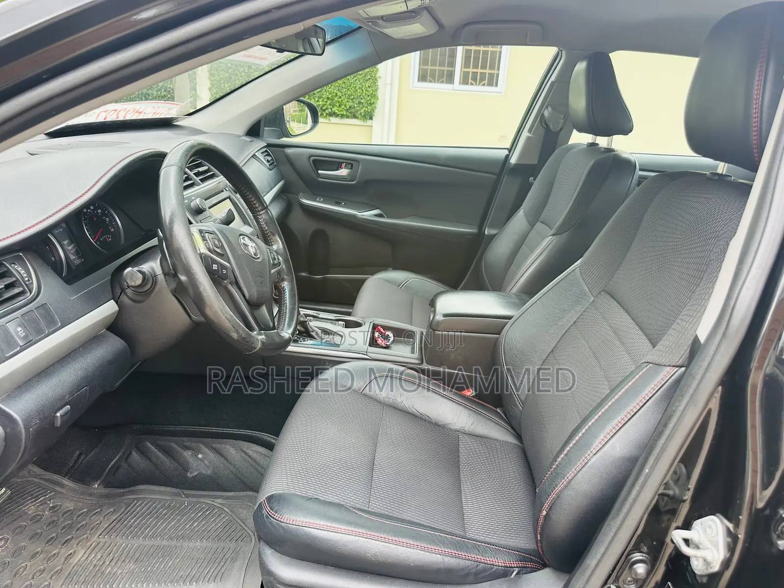 Toyota Camry SE 4dr Sedan (2.5L 4cyl 6A) 2017 Black