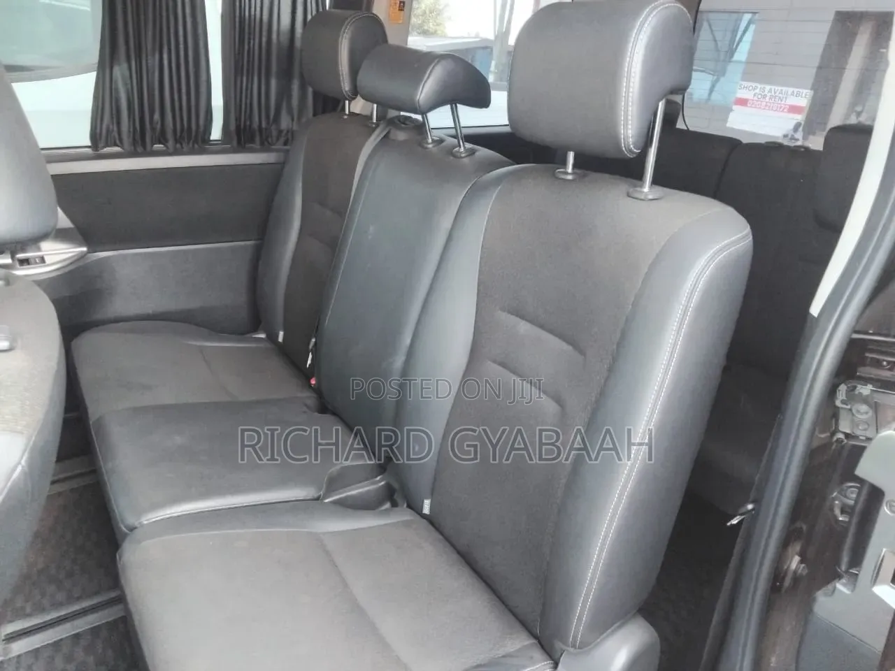 Toyota Voxy 2013 Purple