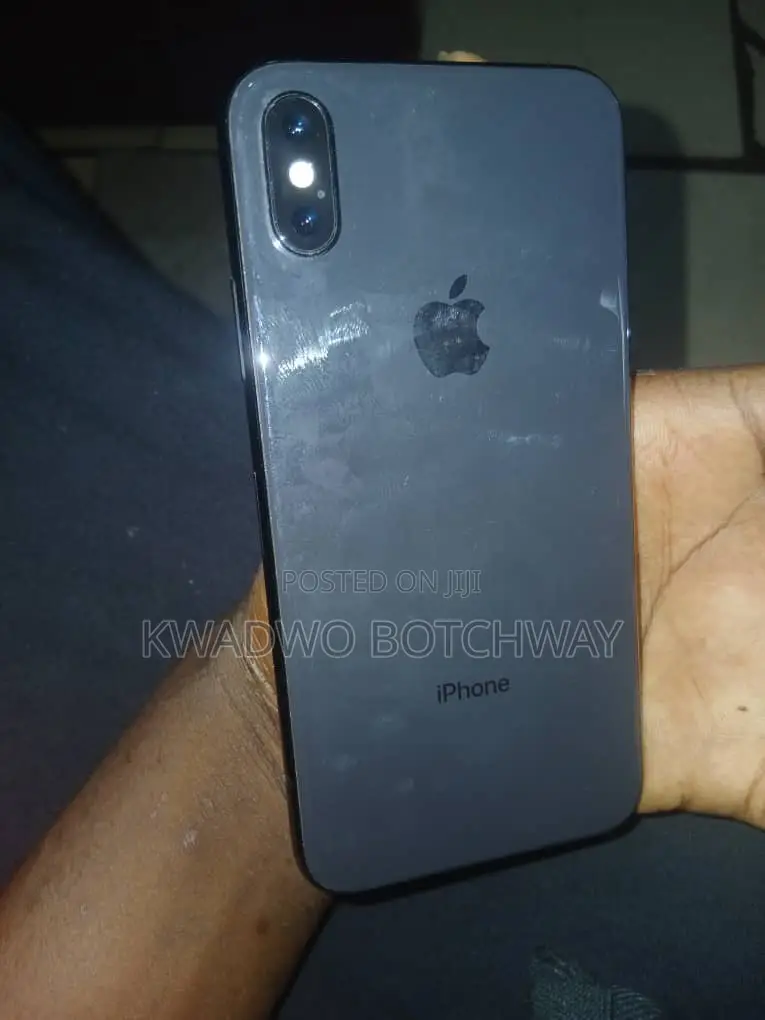 Apple iPhone XS 64 GB Black