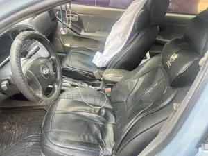 Hyundai Elantra 2004 Blue