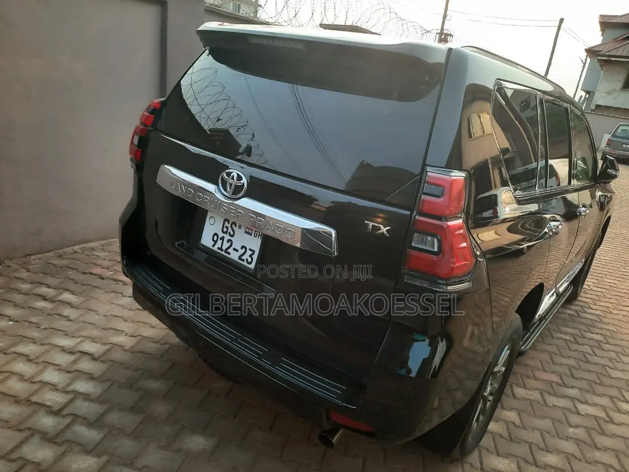 Toyota Land Cruiser Prado 2013 Black
