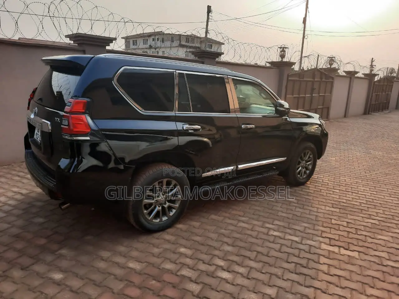Toyota Land Cruiser Prado 2013 Black