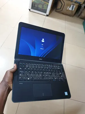 Laptop Dell Latitude 3380 4GB Intel Core i3 SSD 128GB