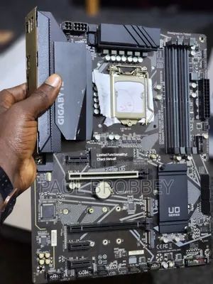 Gigabyte Z490 UD 10th and 11th Generation Board