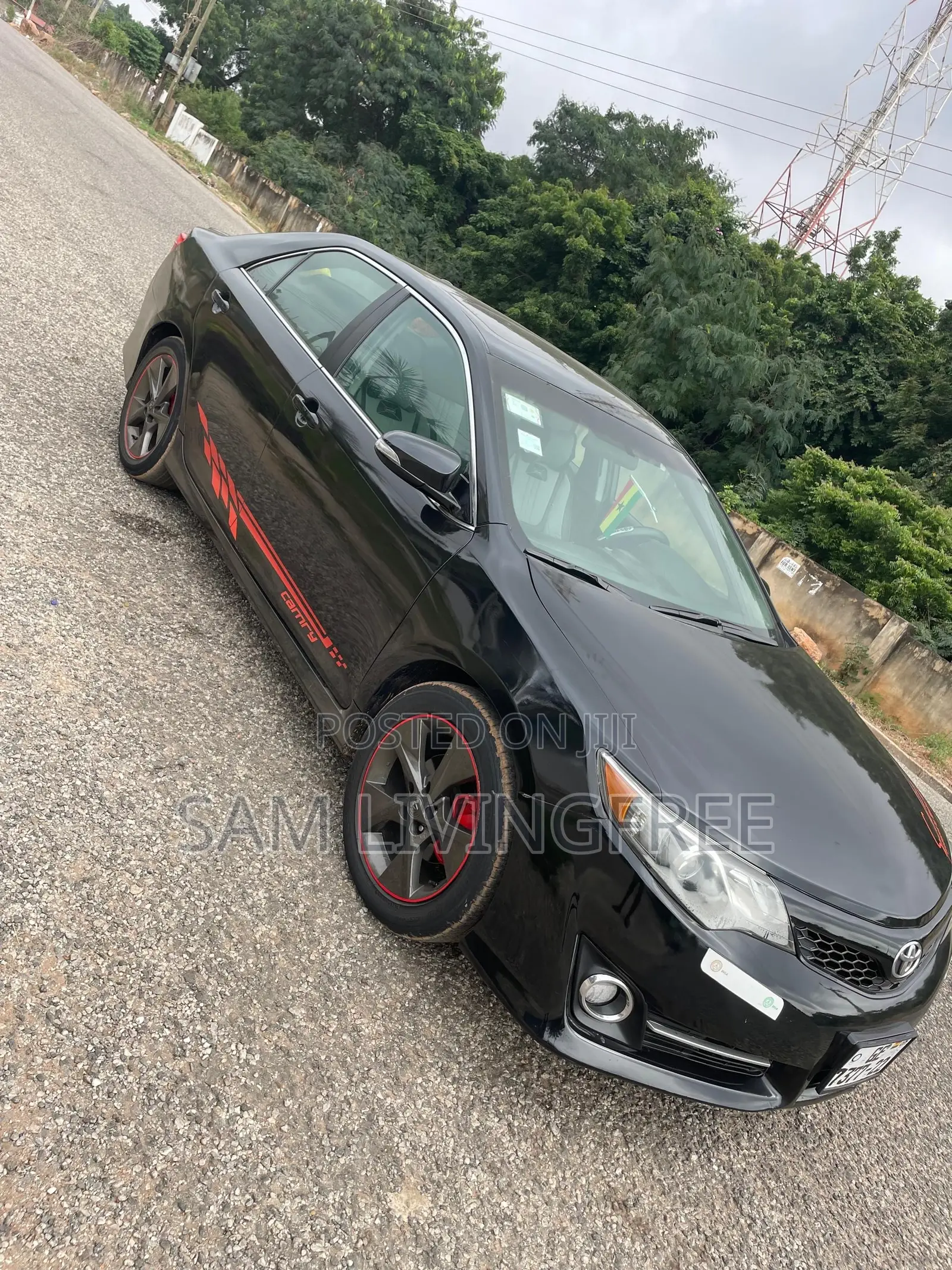 Toyota Camry SE 4dr Sedan (2.5L 4cyl 6A) 2013 Black