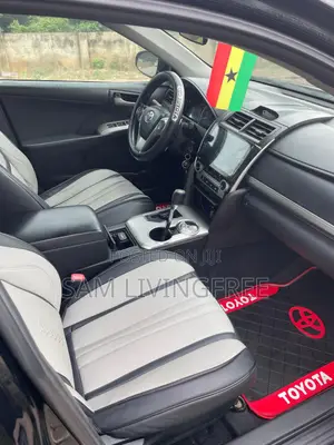 Toyota Camry SE 4dr Sedan (2.5L 4cyl 6A) 2013 Black