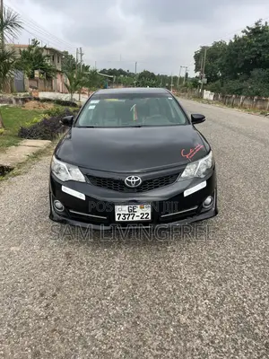 Toyota Camry SE 4dr Sedan (2.5L 4cyl 6A) 2013 Black