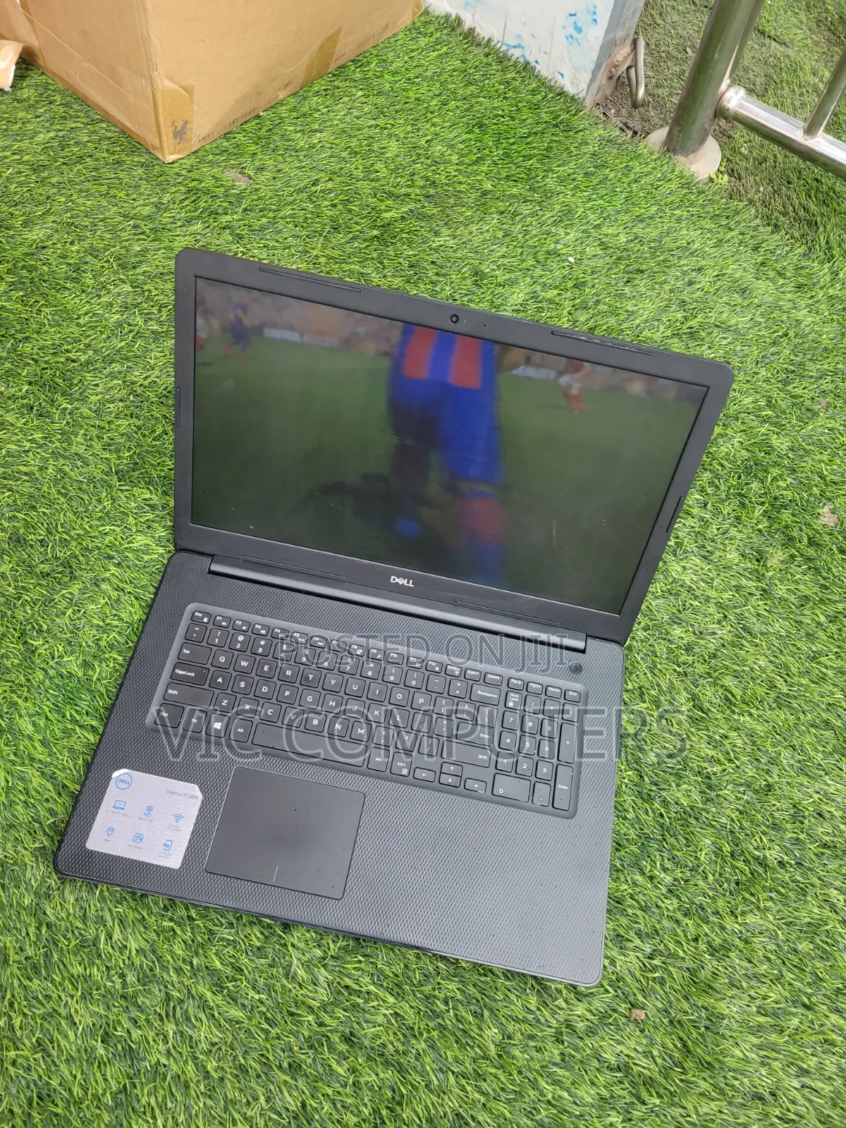 Laptop Dell Inspiron 17 3793 8GB Intel Core i7 SSD 512GB