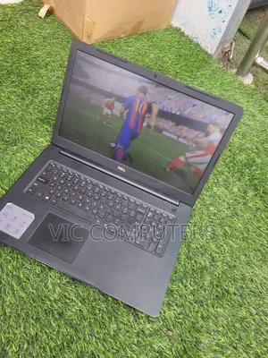 Laptop Dell Inspiron 17 3793 8GB Intel Core i7 SSD 512GB