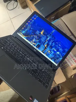 Laptop Dell Inspiron 15 5559 8GB Intel Core i7 SSD 256GB