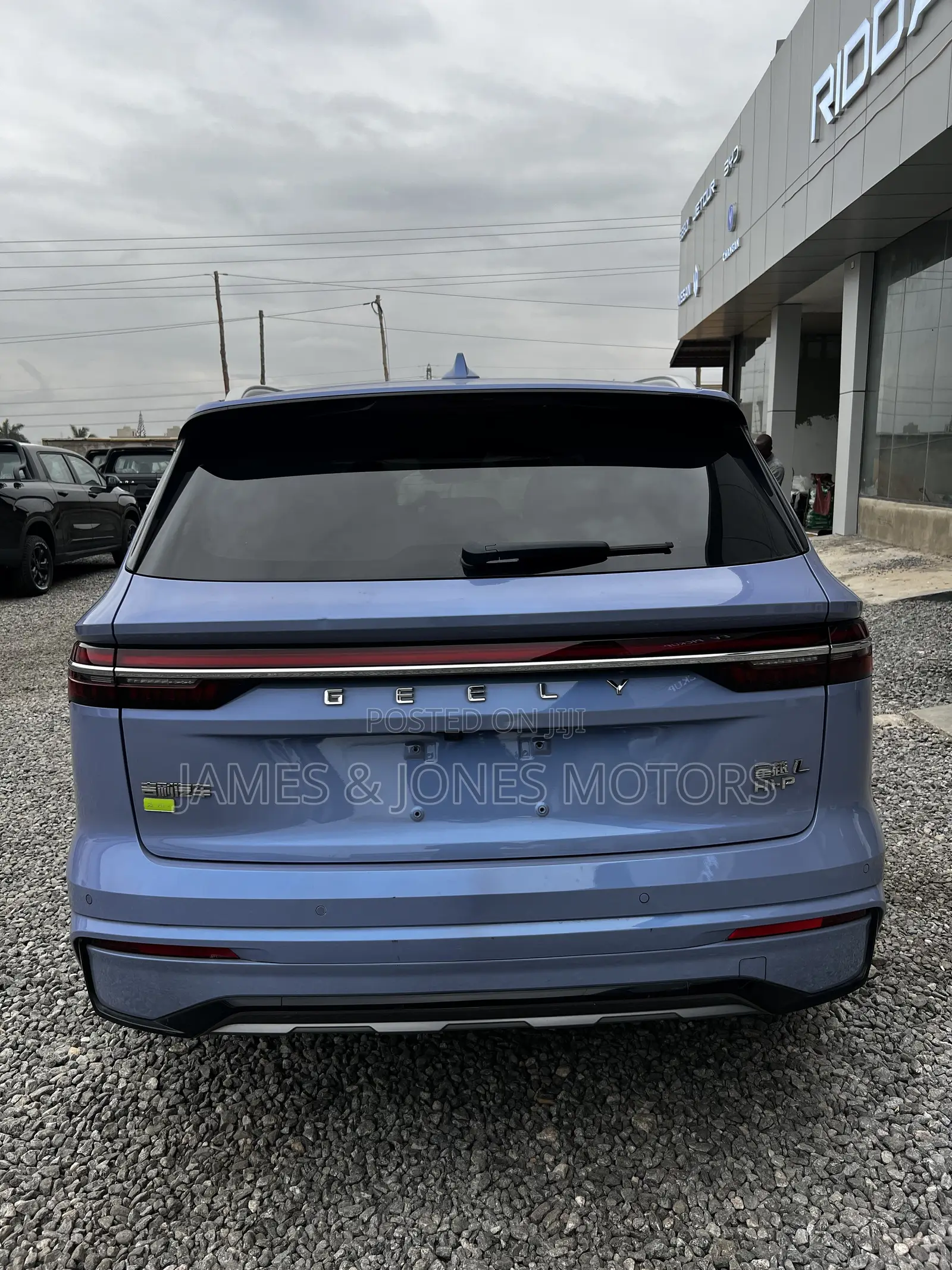 Geely Monjaro Luxury 2022 Purple