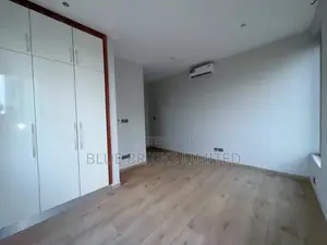 3bdrm House in Ashaley Botwe, School Junction for rent