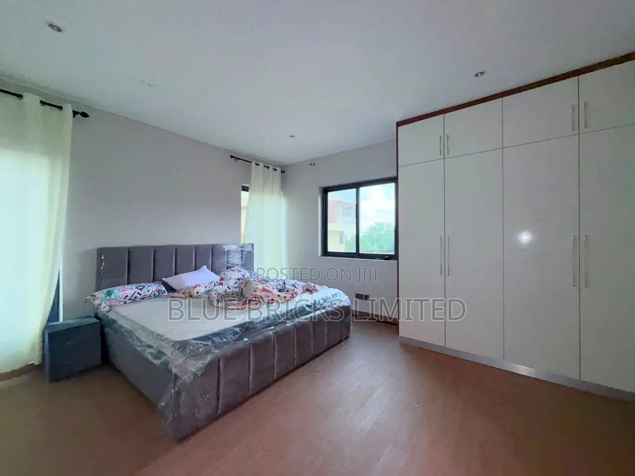 3bdrm House in Ashaley Botwe, School Junction for rent