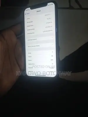 Apple iPhone XS 64 GB Black