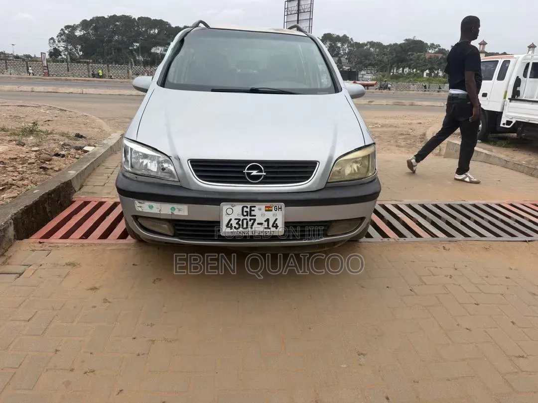 Opel Zafira 2002 Silver