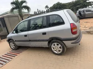 Opel Zafira 2002 Silver