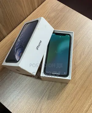 Apple iPhone XR 64 GB Black