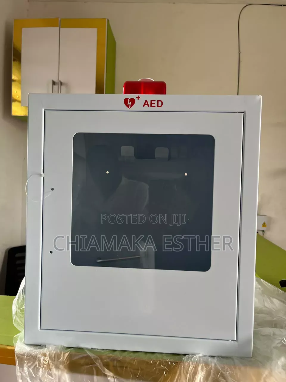 Defibrillator Cabinets(AED Zoll Plus)