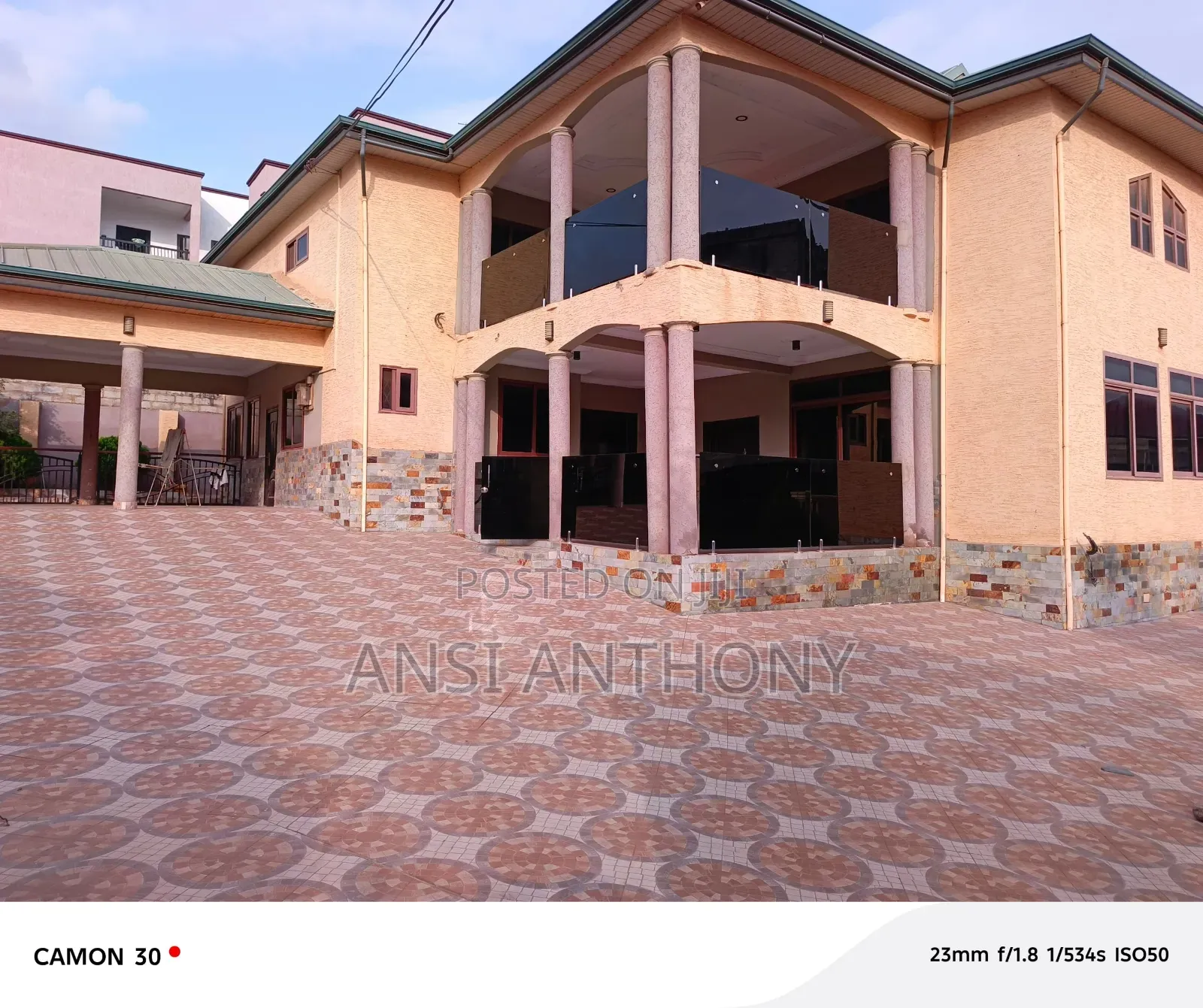 6bdrm House in Neoplan for rent