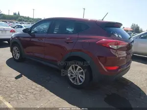 Hyundai Tucson SE AWD 2017 Burgundy