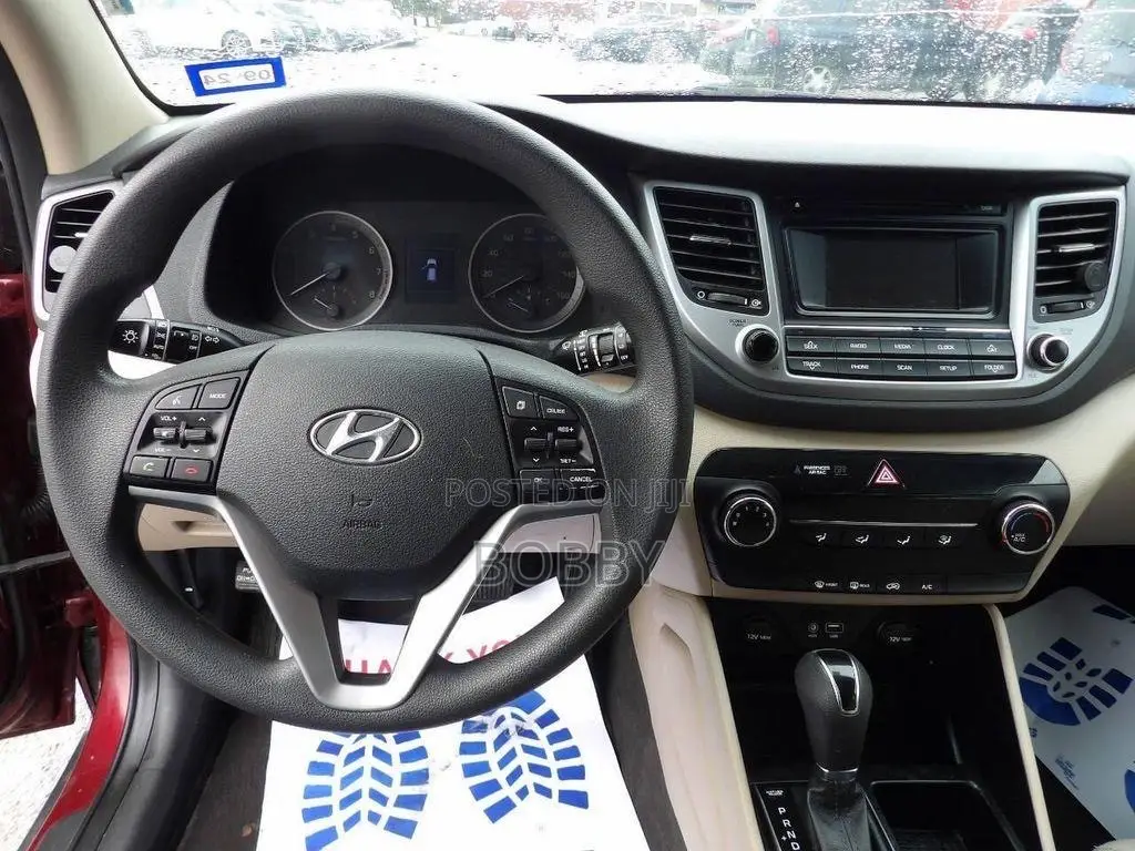 Hyundai Tucson SE AWD 2017 Burgundy