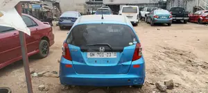 Honda Fit Automatic 2010 Blue