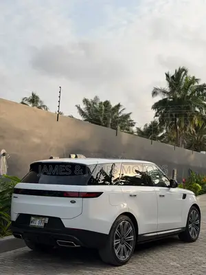 Land Rover Range Rover Sport 2023 White