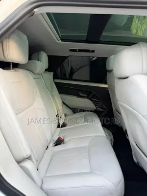 Land Rover Range Rover Sport 2023 White