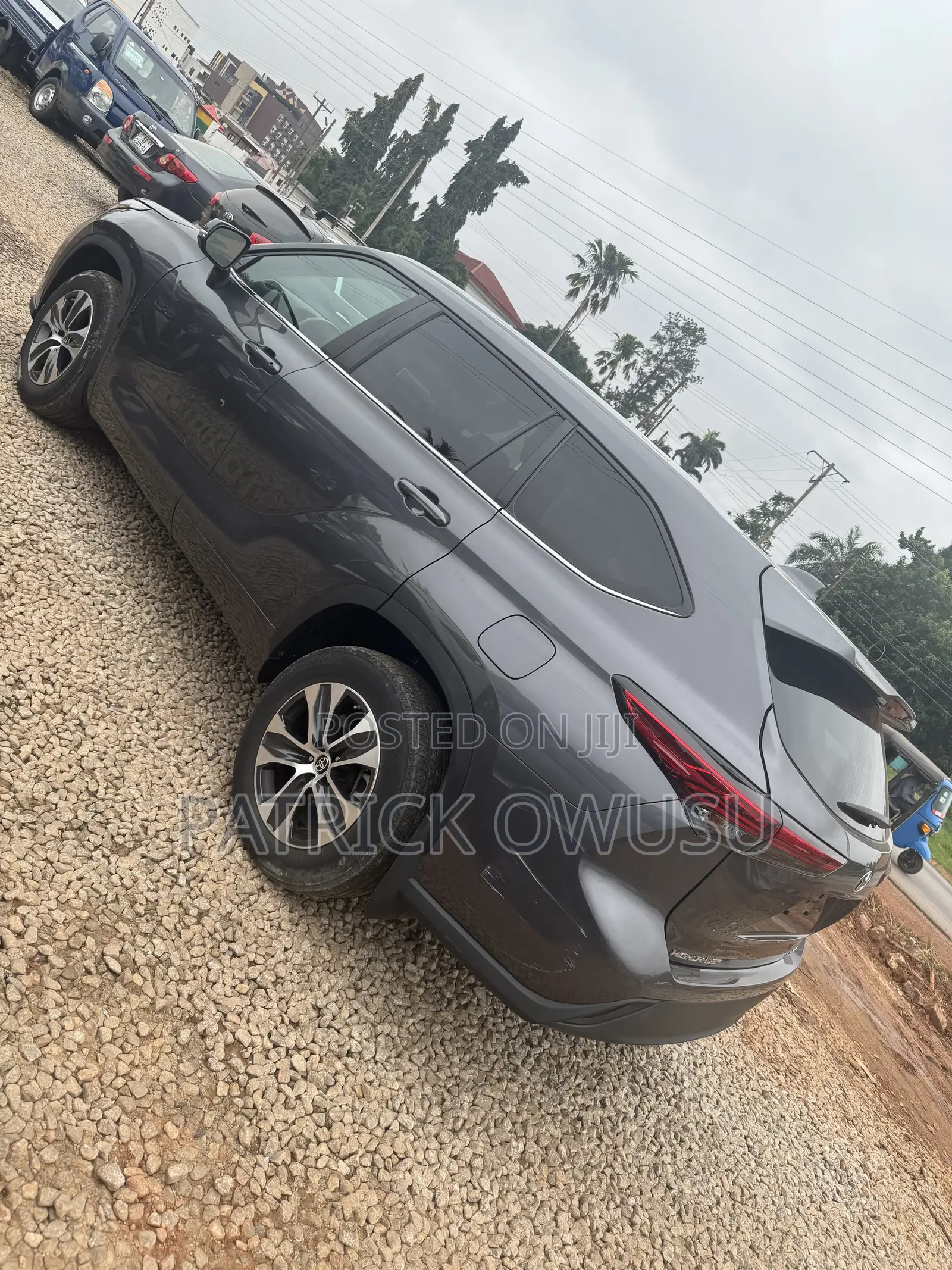 Toyota Highlander 2023 Gray