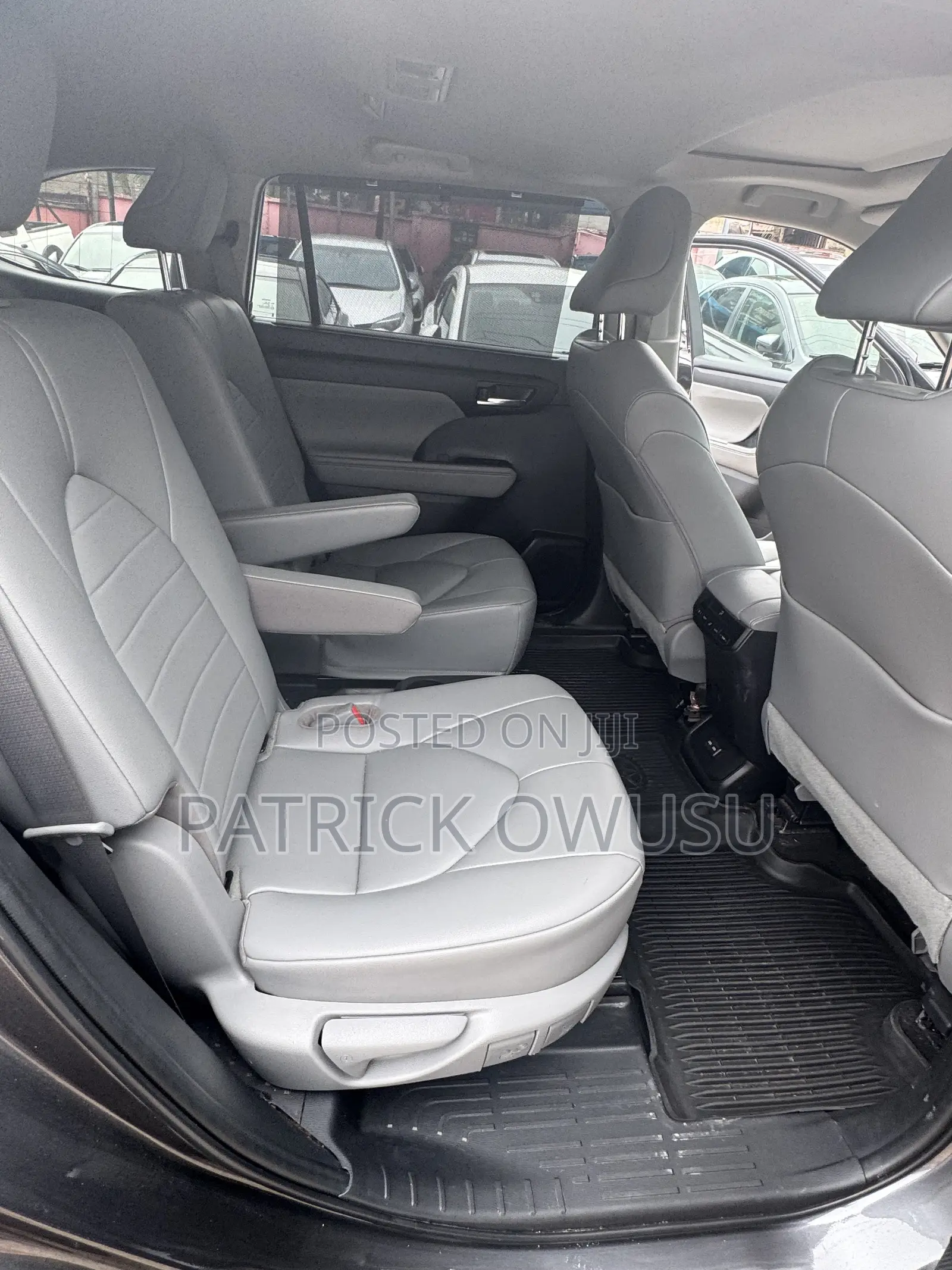 Toyota Highlander 2023 Gray