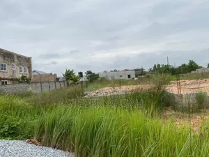 100/70 Plot of Land and a 4 Bedroom Footing for Sale.