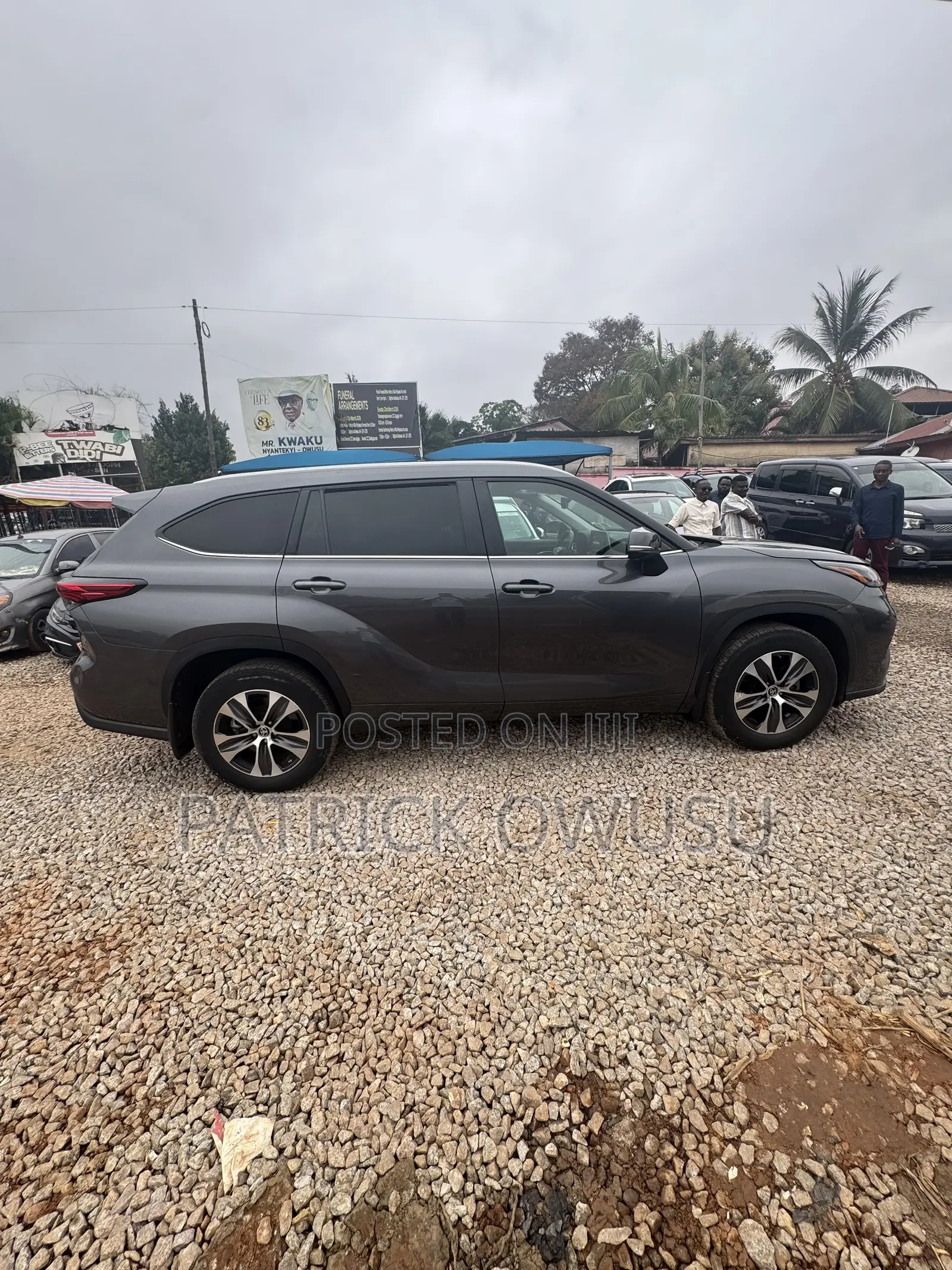 Toyota Highlander 2023 Gray