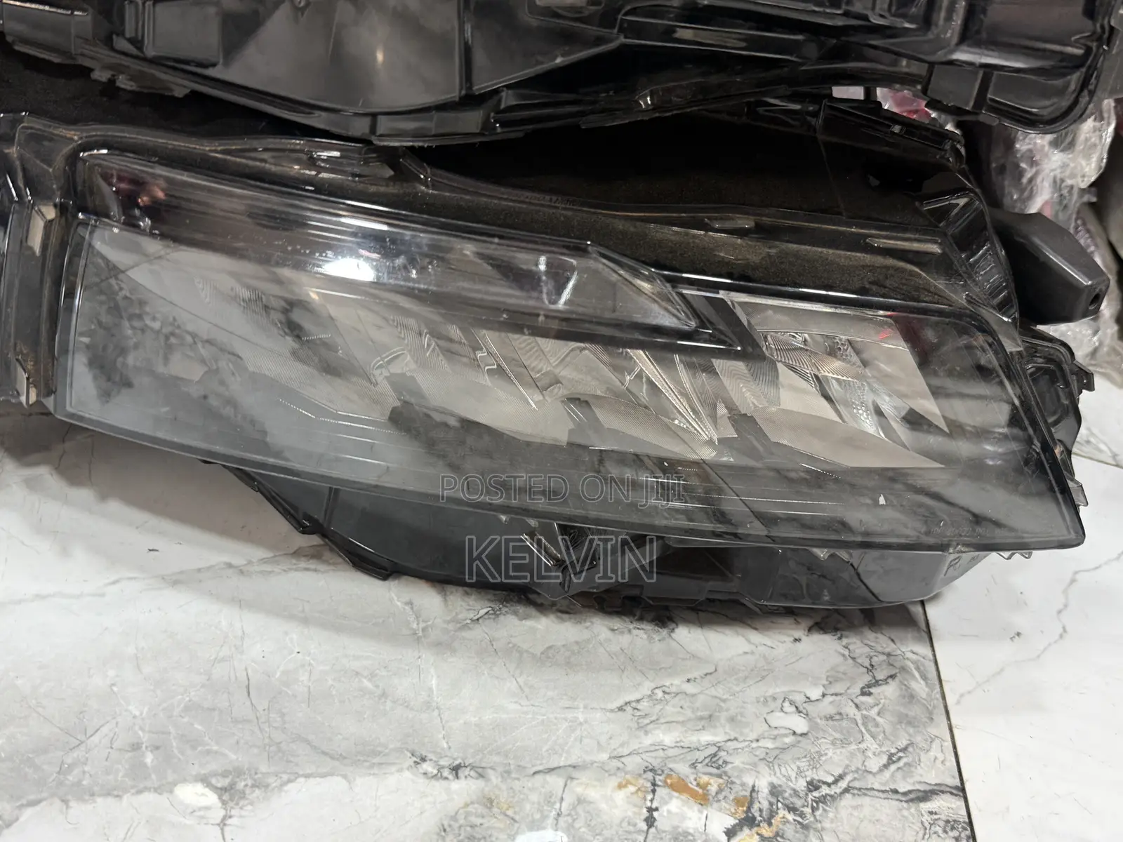 Nissan Roque 2022 Headlight