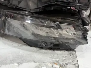 Nissan Roque 2022 Headlight