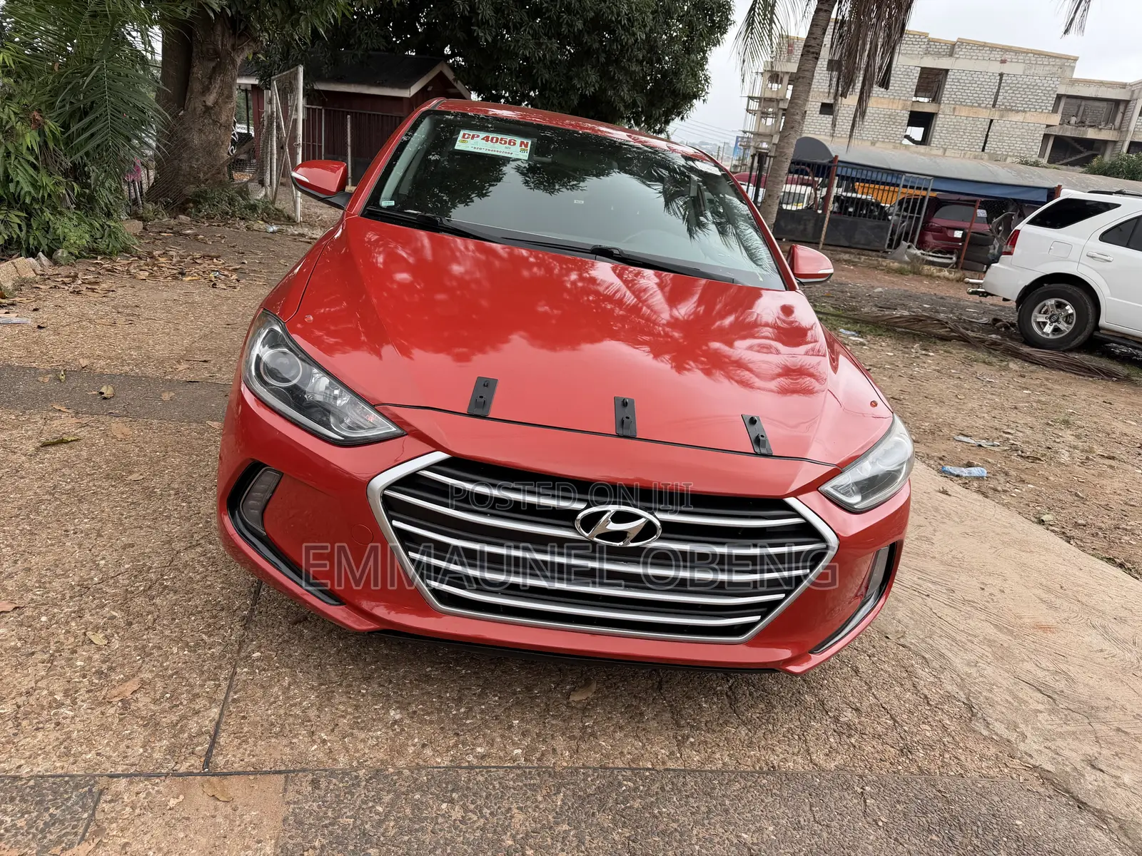 Hyundai Elantra 2018 Orange